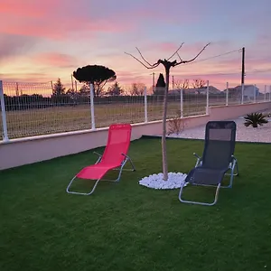  Hébergement de vacances Pâquerette France